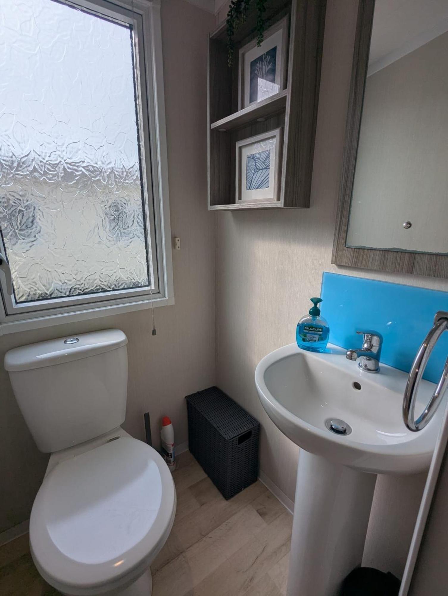 Beautifully Presented Dog Friendly Caravan On Very Popular Littlesea Holiday Haven Park Weymouth Wyke Regis Kültér fotó